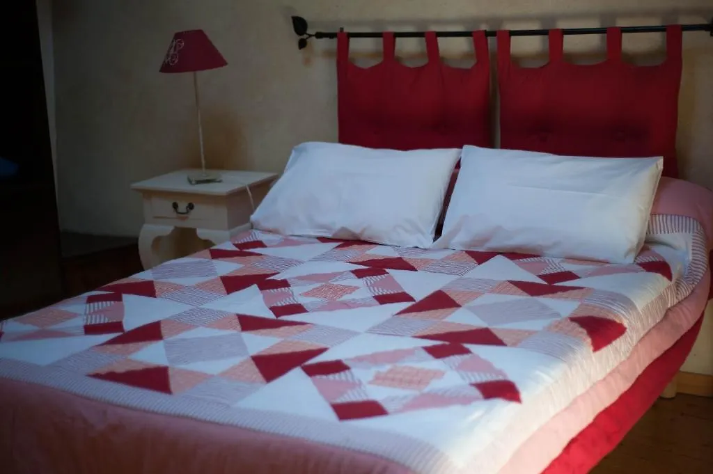Bed and Breakfast La Maison Du Marquis Grignan Frühstückspension